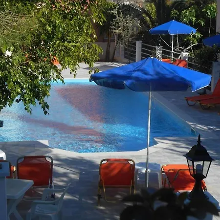 Odyseas Aparthotel *